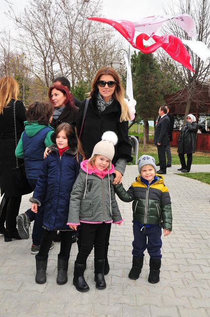 MELİSA, EDA, LİLA, KAAN KOSİF