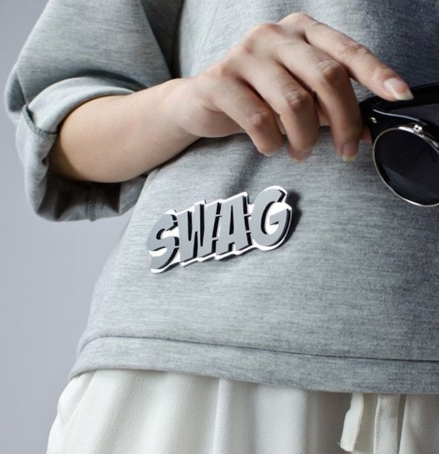 DB Carnaval Broş zet.com 39 TL