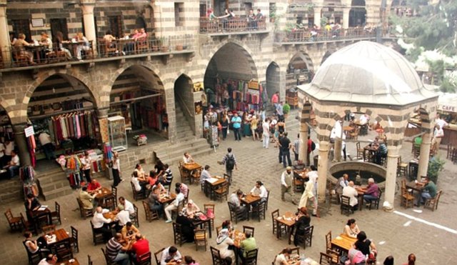 İl: Diyarbakırİlçe: BağlarNüfus: 367.314