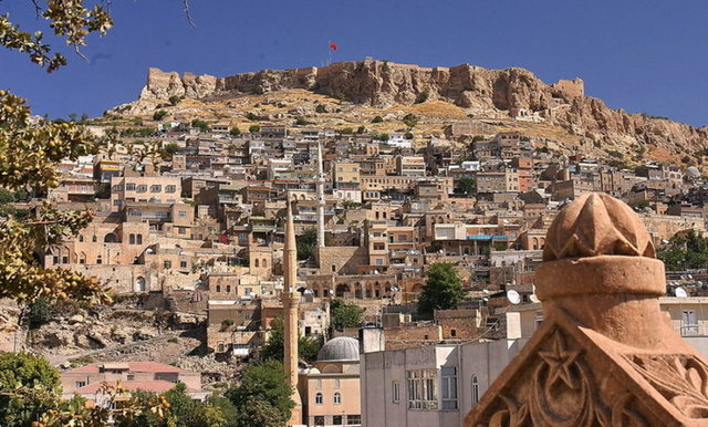 İl: Mardinİlçe: KızıltepeNüfus: 232.628