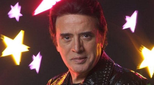 9. Erol Büyükburç