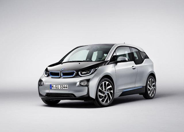 BMW i3  - ÇARPIŞMA EMNİYETİ: %55 - SÜRÜCÜ EMNİYETİ: %86 - ÇOCUK ve YETİŞKİN YOLCU EMNİYETİ: %81 - YAYA EMNİYETİ: %57