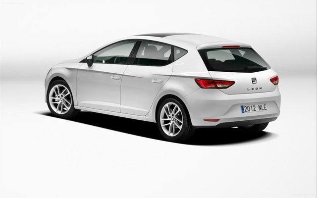 SEAT LEON  - ÇARPIŞMA EMNİYETİ: %71 - SÜRÜCÜ EMNİYETİ: %94 - ÇOCUK ve YETİŞKİN YOLCU EMNİYETİ: %92 - YAYA EMNİYETİ: %70