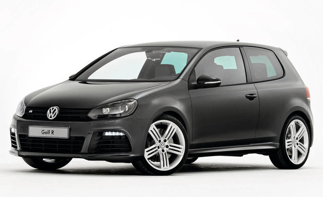 VOLKSWAGEN GOLF - ÇARPIŞMA EMNİYETİ: %71 - SÜRÜCÜ EMNİYETİ: %94 - ÇOCUK ve YETİŞKİN YOLCU EMNİYETİ: %89 - YAYA EMNİYETİ: %65