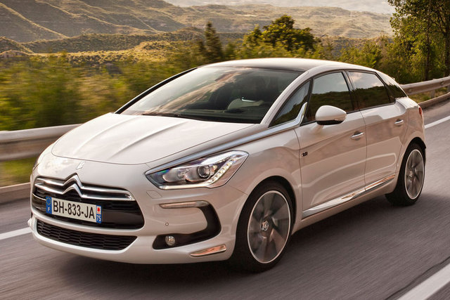 CITROEN DS5  - ÇARPIŞMA EMNİYETİ: %97 - SÜRÜCÜ EMNİYETİ: %89 - ÇOCUK ve YETİŞKİN YOLCU EMNİYETİ: %83 - YAYA EMNİYETİ: %40