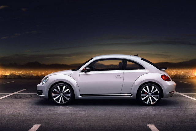 VOLKSWAGEN BEETLE - ÇARPIŞMA EMNİYETİ: %86 - SÜRÜCÜ EMNİYETİ: %92 - ÇOCUK ve YETİŞKİN YOLCU EMNİYETİ: %90 - YAYA EMNİYETİ: %53