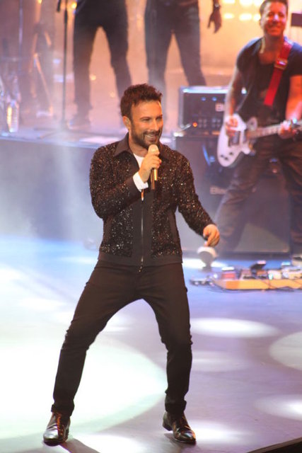 Tarkan'ın ağabeyi Hakan Tevetoğlu eşinden boşandı! - 1 ...