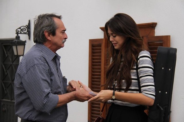 Acı Aşk'ın 1.Bölüm fotoğraflarını gördünüz mü?