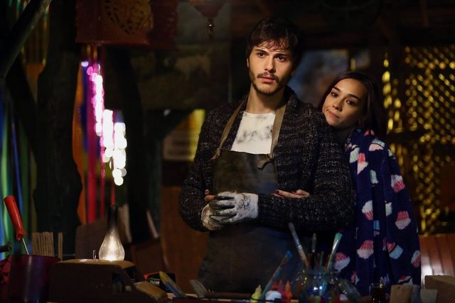 Acı Aşk'ın 1.Bölüm fotoğraflarını gördünüz mü?