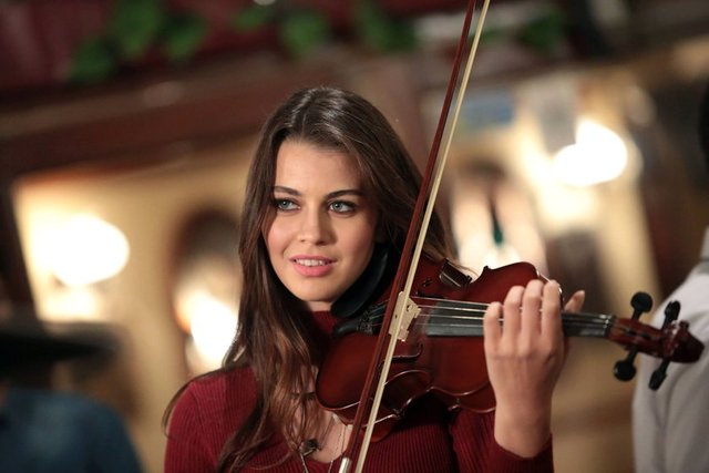 Acı Aşk'ın 1.Bölüm fotoğraflarını gördünüz mü?