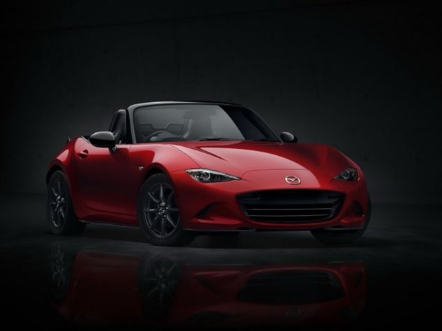 - Mazda MX-5 -