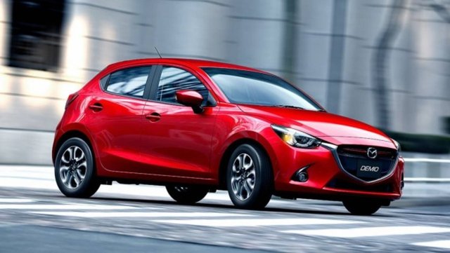 - Mazda2 -