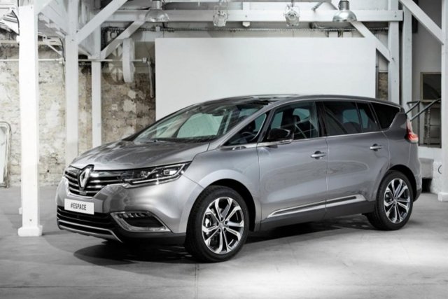 - Renault Espace -