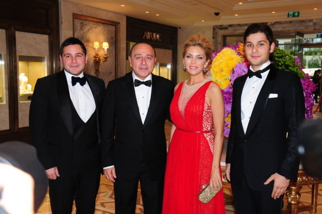HACI, ÖMER, ARZU, KERİM SABANCI