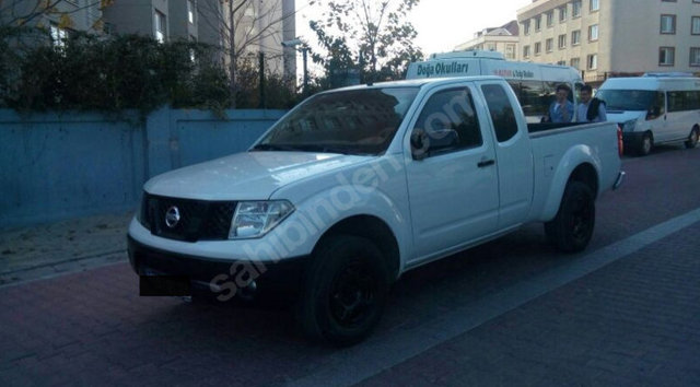 Nissan Navara 2.5 TDI 4X4 SE  - YIL: 2006 - KM: 320.000 - FİYATI: 30.000 TL