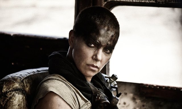 MAD MAX filmindeki Furiosa karakteri