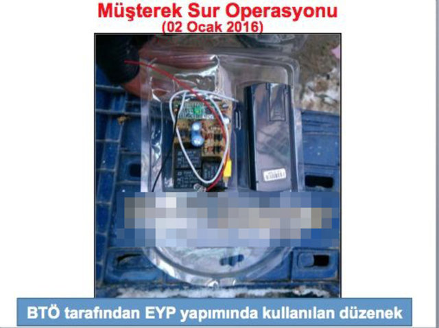 TSK ve emniyet unsurlarının Diyarbakır'ın Sur ilçesinde bölücü terör örgütüne yönelik düzenledikleri ortak operasyon sürüyor. -  