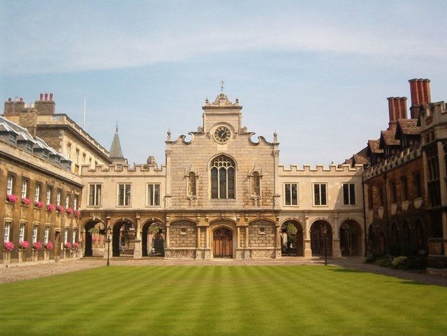 5. Cambridge Üniversitesi
