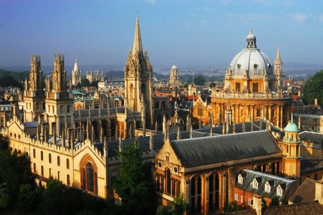 3. Oxford Üniversitesi