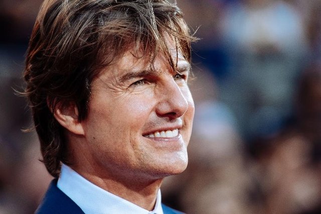 10. Tom Cruise - 13.60 dolar