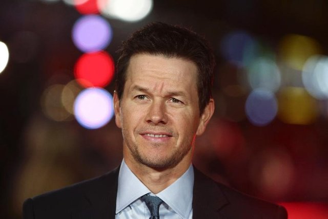9. Mark Wahlberg - 37.90 dolar
