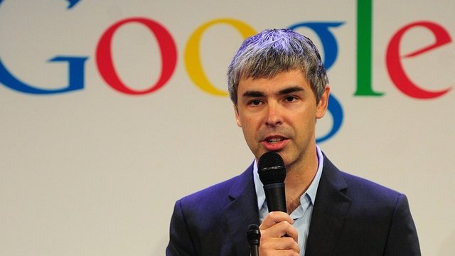 Google şirketinin kurucusu ve temel algoritmalarının geliştiricisi Larry Page  -  