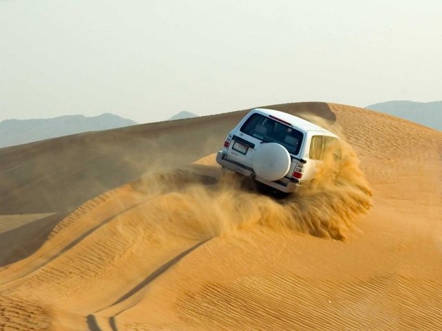 Abu Dabi  -  