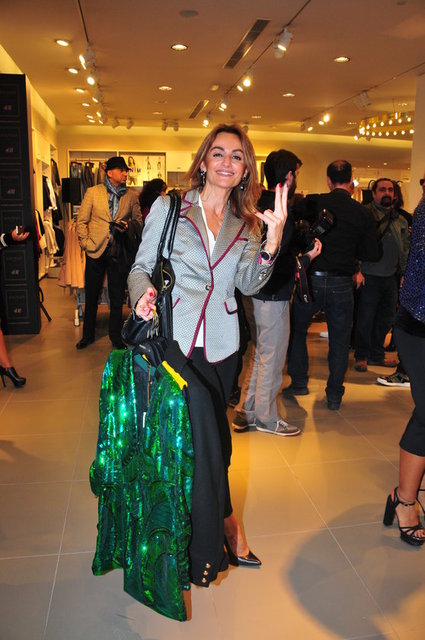 ARZU KUNT (H&M MAĞAZA AÇILIŞ)