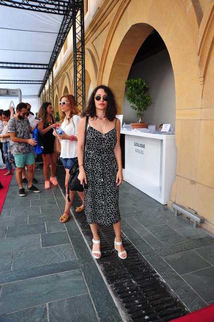 YOSUN GÜRELİ (ARTINTERNATIONAL DAVETİNDEN)