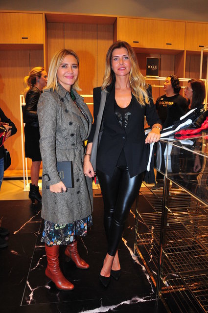 ASLI ŞEN, EDA KOSİF (H&M MAĞAZA AÇILIŞ)