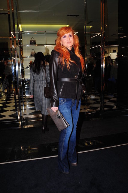 BERRİN ZORLU (PRADA DAVETİNDEN)