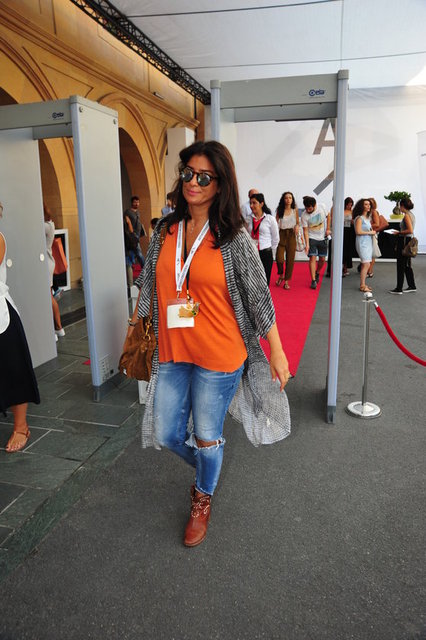 NAZLI KEÇİLİ (ARTINTERNATIONAL DAVETİNDEN)