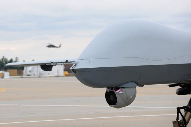 2013 yılında Fotros ve Ebabil-3 isimlerinde insansız hava araçları üretti.