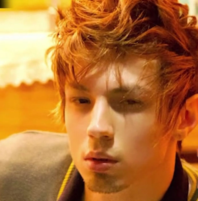 Xiahn Nishi, "Bu şekilde çok daha yakışıklı olduğumu düşünüyorum. Başkaları bu şekilde düşünmese bile..." diyor.