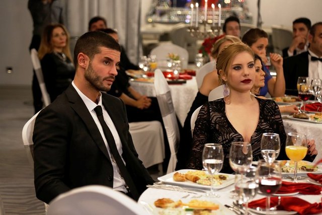 Ayşegül için yeni bir hayat mı başlıyor?