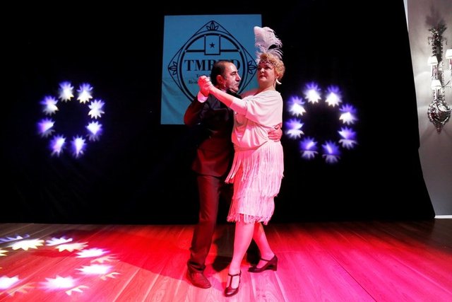 Ayşegül için yeni bir hayat mı başlıyor?