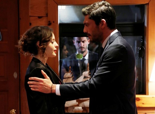 Ayşegül için yeni bir hayat mı başlıyor?