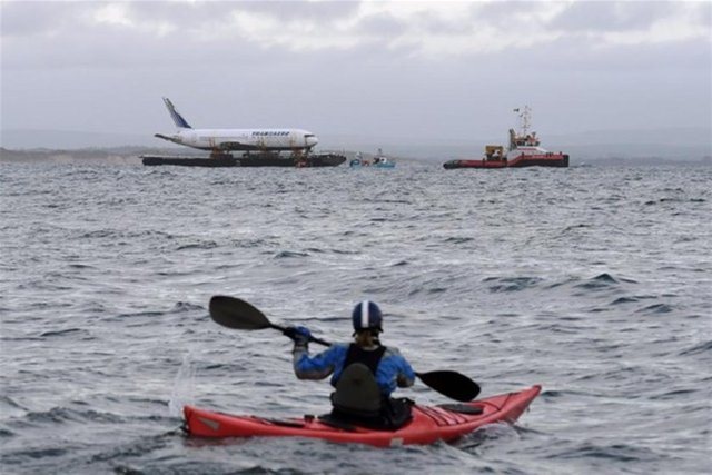 Uçağın taşınması; iş adamı David McGowan'a ait bir projenin parçası.
