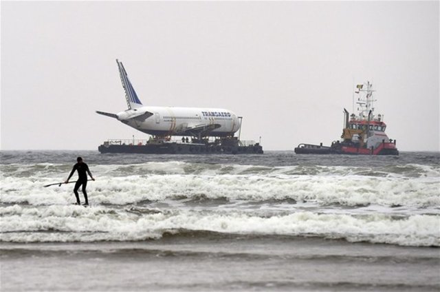 Shannon Havalimanı Emlak Müdürü Deirdre Whitney; geçmişte havaalanından böyle eşsiz bir kargo taşınmamış olduğunu bildirdi.