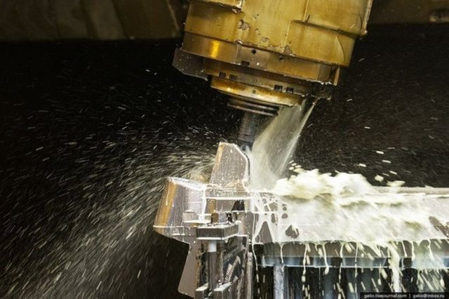 İşte dünyaya korku salan uçakların ölüm makinesi haline dönüşümleri...