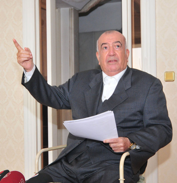 HALİS TOPRAK