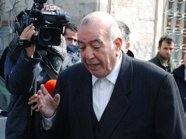 HALİS TOPRAK