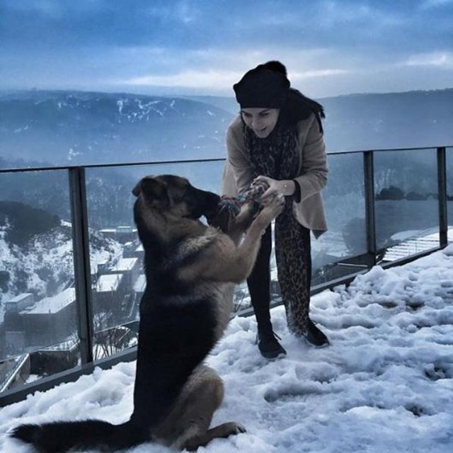 NEŞLİŞAH ALKOÇLARBugün de böyle