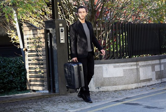 Acı Aşk 3. Bölüm Fotoğrafları