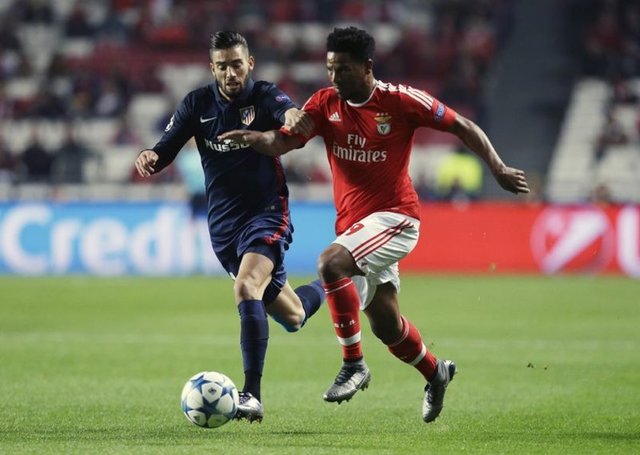 79 - Yannick Carrasco - Atletico Madrid - 32.5 milyon Euro