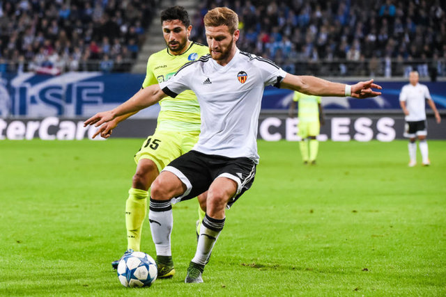 70 - Shkodran Mustafi - Valencia - 34.2 milyon Euro