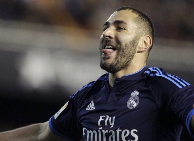 41 - Karim Benzema - Real Madrid - 44.8 milyon Euro