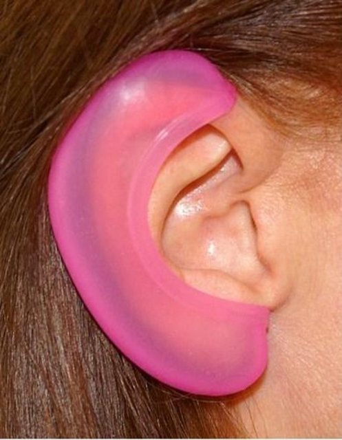 Ve en güzel en özeli... - Kulak koruyucularıyla kulağınızı düzleştiriciden koruyabilirsiniz.