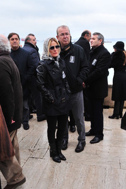 AYŞEGÜL - MUHARREM TOPLUSOY