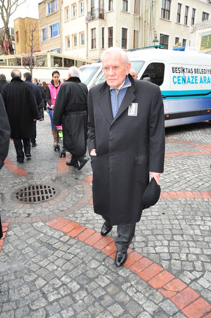 ERDOĞAN DEMİRÖREN 